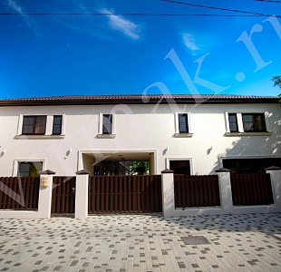 Гостиница в Краснодарскоем крае, г. Анапа. Год строительства – 2019.